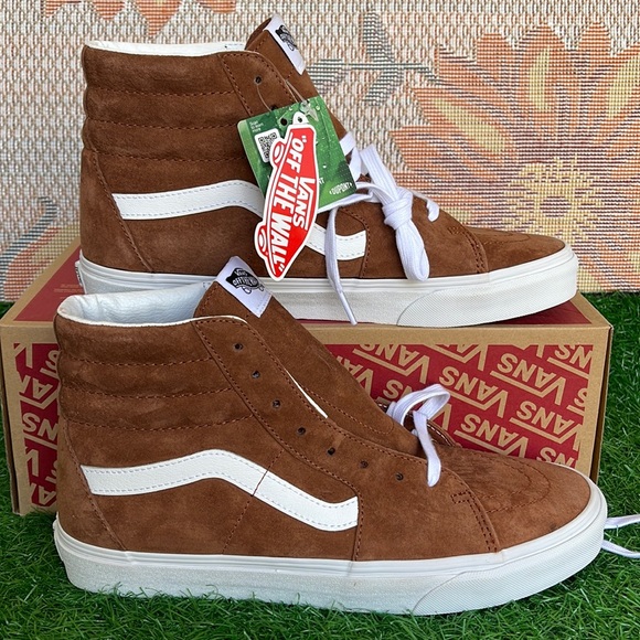 Vans Men’s Sk8-Hi
Pig Suede Tortoise Shell
VN0A7Q5N1RE
Sneakers - Picture 1 of 16
